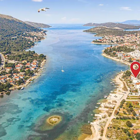 Two-bedroom In Appartement *