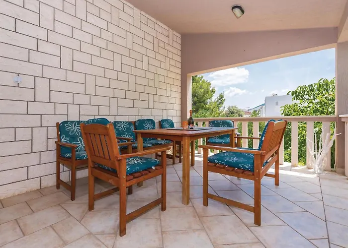 Two-bedroom In Apartman *